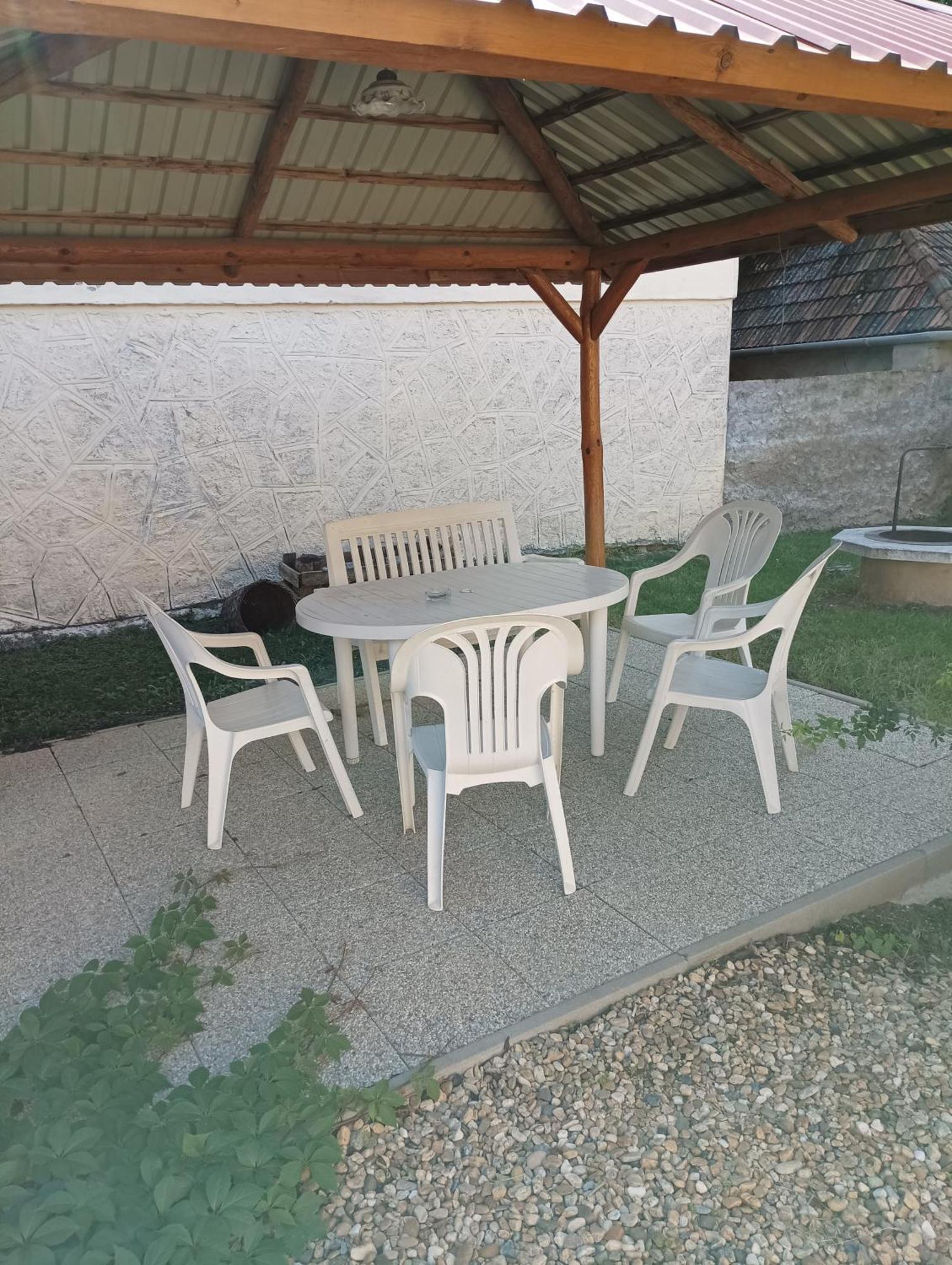 Bandi Vendeghaz Apartment Verpelet Exterior photo