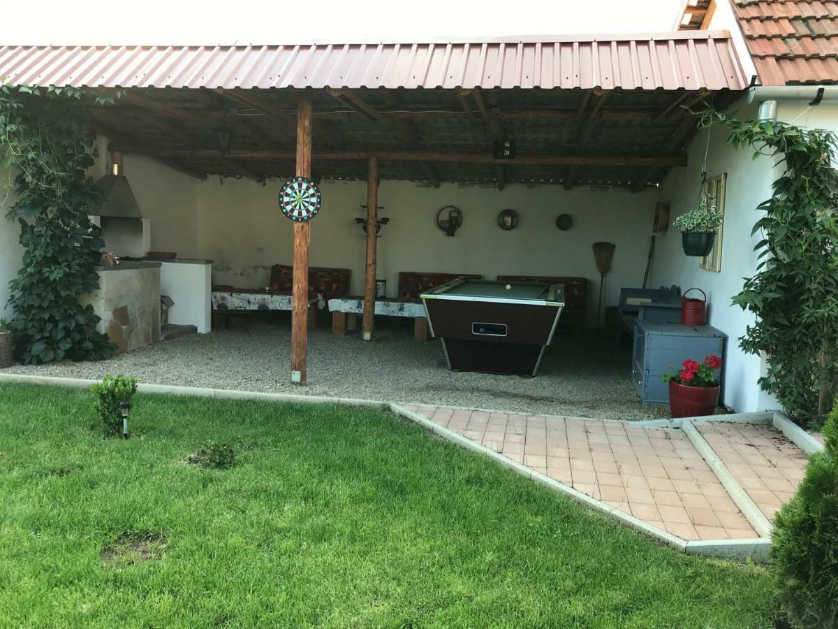 Bandi Vendeghaz Apartment Verpelet Exterior photo